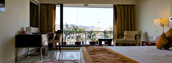 271/The Wall Street - Jaipur 07.jpg